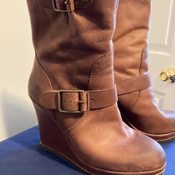 Lucky Brand Distressed Leather Wedge Heel Boots Women’s 7/7.5 – Caramel Leather - Picture 5 of 11